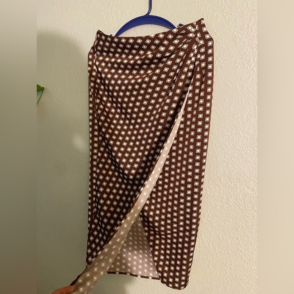 Elegant Brown Checkered Wrap Skirt
